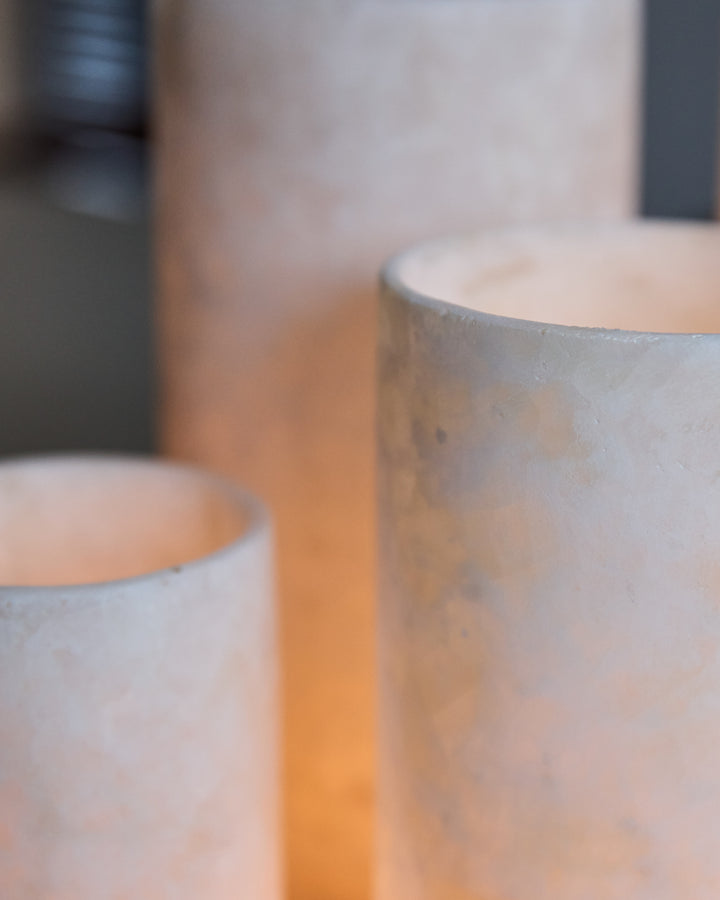 Alabaster Tealight - straight white