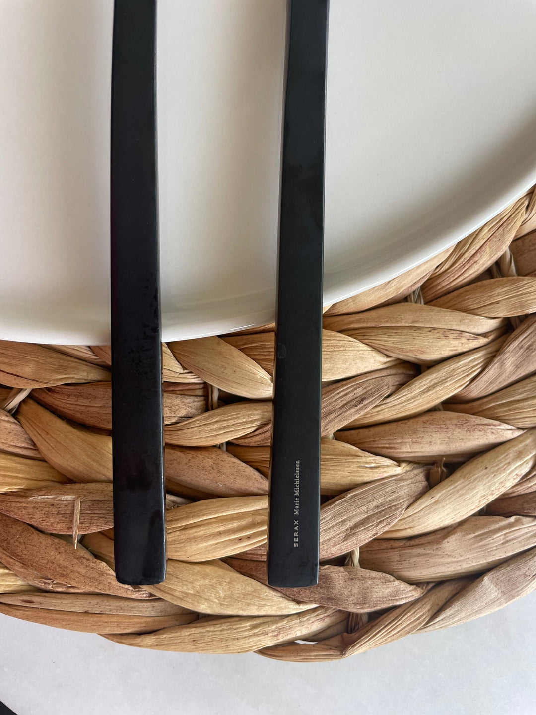 Zwart bestek - set voor 6 personen - La Mère by Marie Michielssen