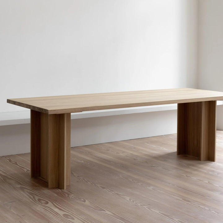 STUDIO HENK Column Eettafel - oak