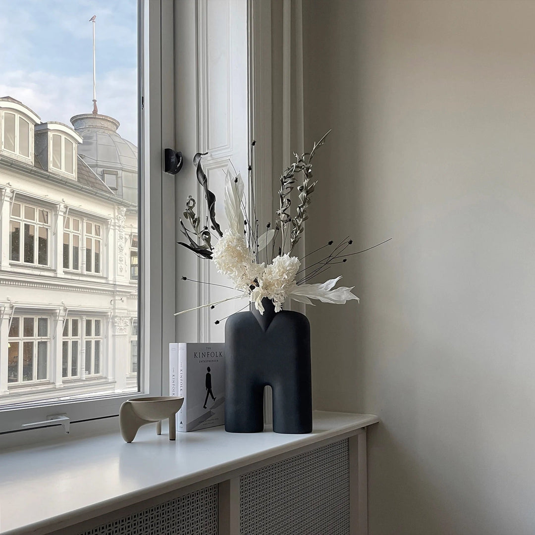 Cobra vaas - tall medio - black