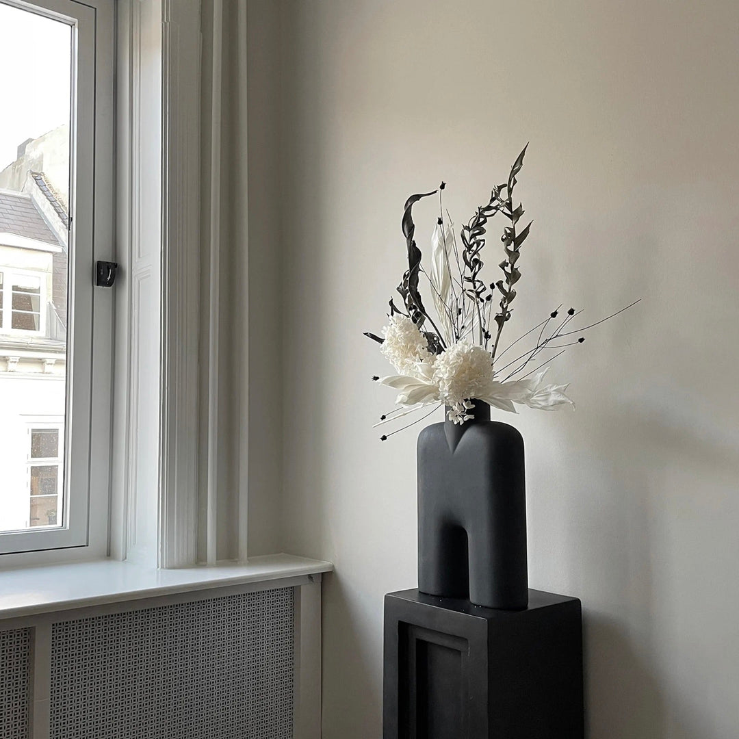 Cobra vaas - tall medio - black