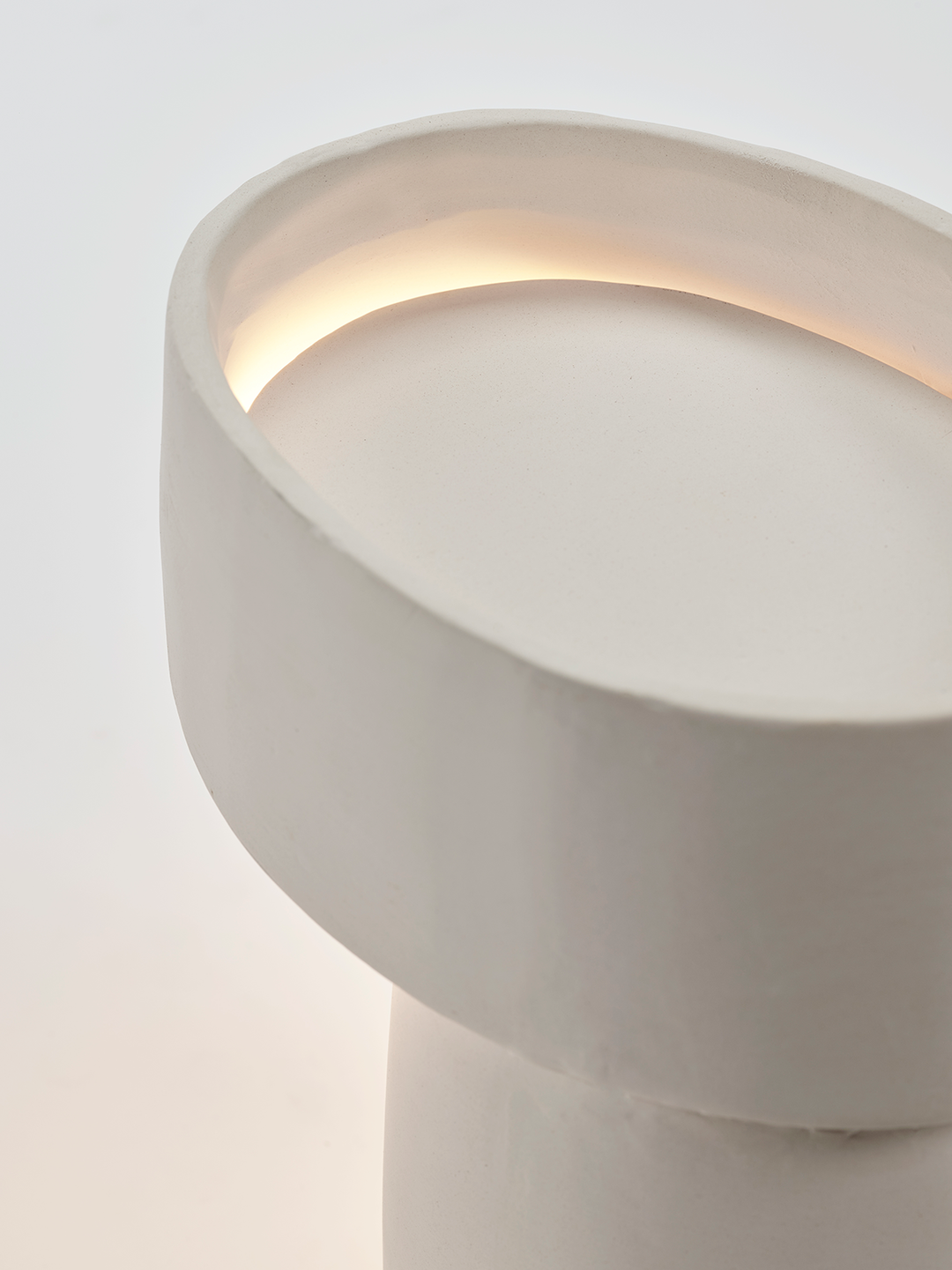 ROMÉ TAFELLAMP - ALEX GABRIELS